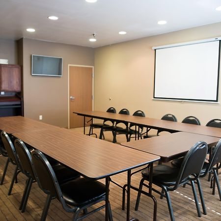 Holiday Inn Express Devils Lake By Ihg Exterior foto